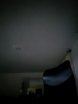 dragon1006 online show from 12/05/25, 03:04