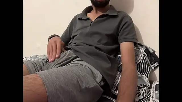 Snapshot of meatycronn chatting on 11/10/25, 04:28 meatycronn online show from 11/10/25, 04:28