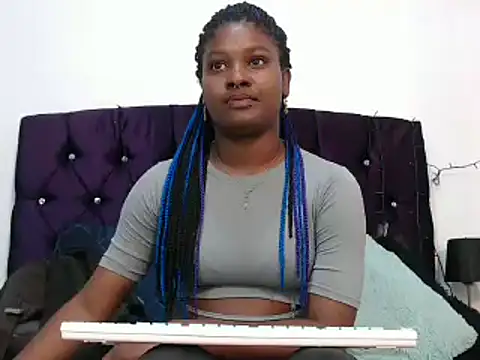 Snapshot of Hanna_Fox_69 chatting on 01/08/25, 03:19 Hanna Fox 69 online show from 01/08/25, 03:19