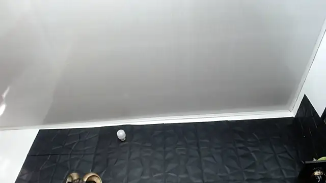 Snapshot of Hanna_Fox_69 chatting on 10/22/25, 12:27 Hanna Fox 69 online show from 10/22/25, 12:27