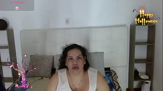 Candy and Jh0n online show from 10/29/25, 03:20