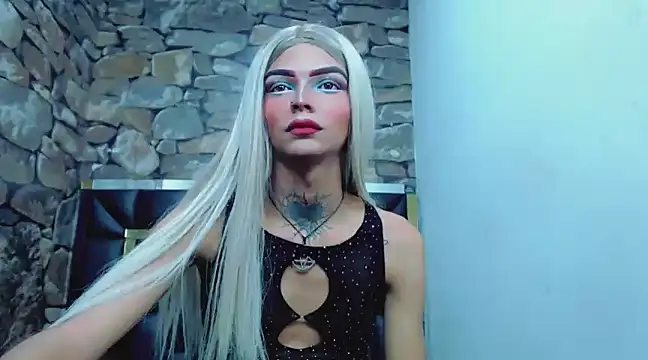 luna gil sex online show from 01/09/25, 08:11