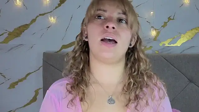 agatha 97  online show from 10/03/25, 03:58