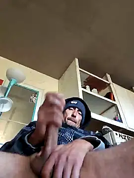 Snapshot of Pumpndeep chatting on 01/16/25, 06:06 Pumpndeep online show from 01/16/25, 06:06