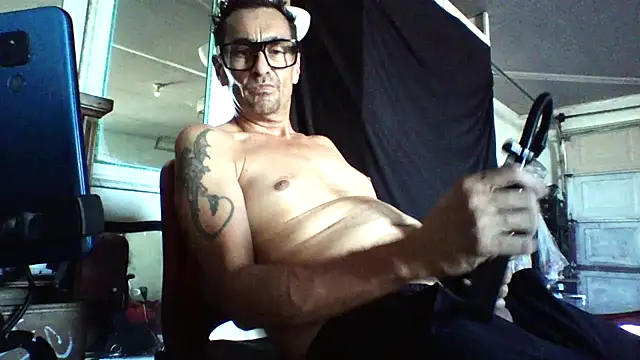 Snapshot of Pumpndeep chatting on 09/08/25, 07:46 Pumpndeep online show from 09/08/25, 07:46