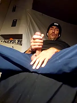 Snapshot of Pumpndeep chatting on 10/18/25, 09:32 Pumpndeep online show from 10/18/25, 09:32