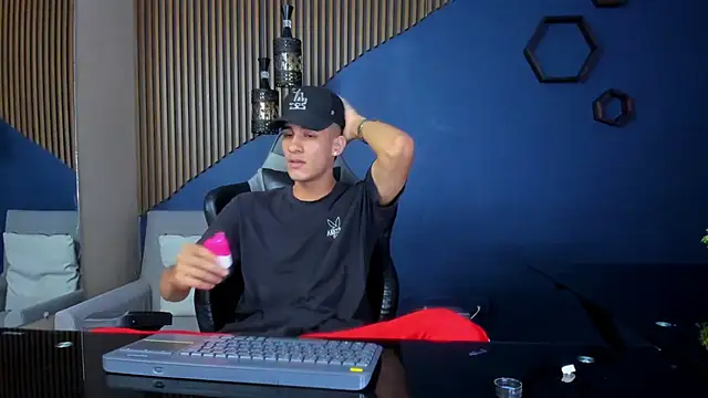 JakeMoxley online show from 01/20/25, 07:04