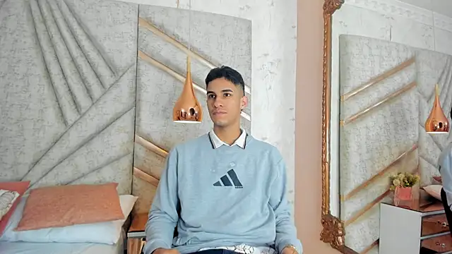 JakeMoxley online show from 02/06/25, 01:21