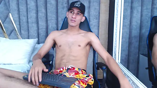 JakeMoxley online show from 02/20/25, 03:52