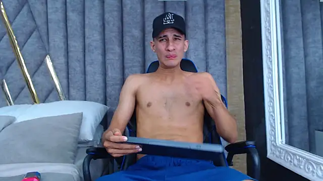 JakeMoxley online show from 03/10/25, 09:43