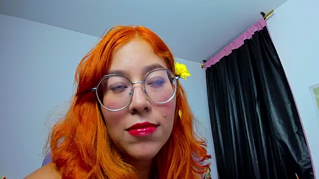  Moon Johnson online show from 02/05/26, 01:21