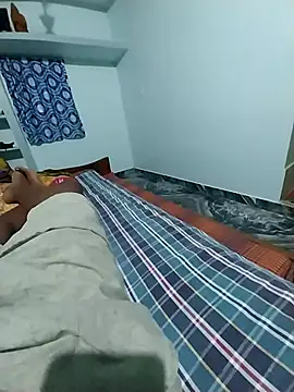 Snapshot of sudhastriper chatting on 10/27/25, 07:29 sudhastriper online show from 10/27/25, 07:29