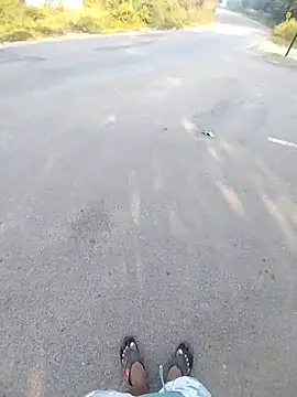 Snapshot of sudhastriper chatting on 11/12/25, 02:01 sudhastriper online show from 11/12/25, 02:01