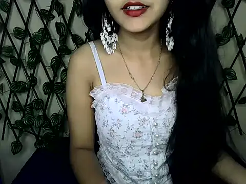 Snapshot of SUZY_FROMUS chatting on 03/21/25, 04:18 SUZY FROMUS online show from 03/21/25, 04:18