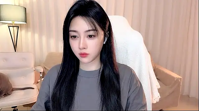 Snapshot of K-moumou chatting on 06/29/26, 04:40 K-moumou online show from 06/29/26, 04:40
