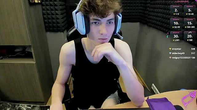 Snapshot of bambelbye chatting on 12/01/24, 07:58 bambelbye online show from 12/01/24, 07:58