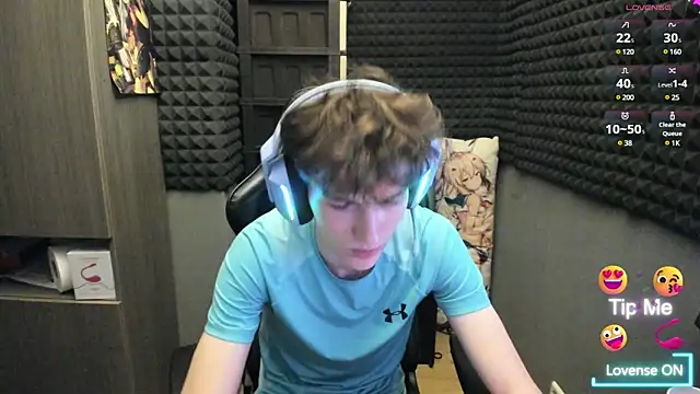 Snapshot of bambelbye chatting on 12/15/24, 05:53 bambelbye online show from 12/15/24, 05:53