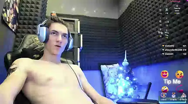 Snapshot of bambelbye chatting on 12/26/24, 12:46 bambelbye online show from 12/26/24, 12:46