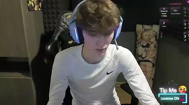 Snapshot of bambelbye chatting on 01/29/25, 11:46 bambelbye online show from 01/29/25, 11:46