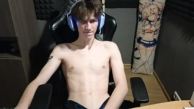 Snapshot of bambelbye chatting on 03/05/25, 10:10 bambelbye online show from 03/05/25, 10:10