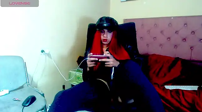 Angiee Ts online show from 12/28/24, 03:37