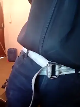 Snapshot of ChubbyQuinnvv chatting on 09/18/25, 04:03 ChubbyQuinnvv online show from 09/18/25, 04:03