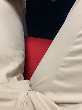 Snapshot of solomec chatting on 01/18/25, 03:27 solomec online show from 01/18/25, 03:27