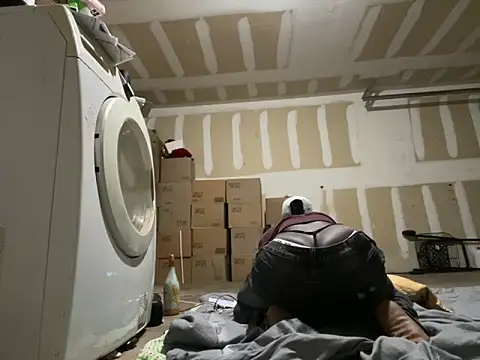 Backshort11 online show from 12/25/24, 01:10