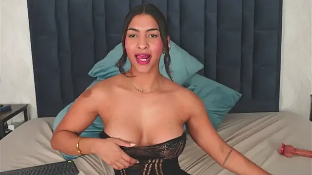 GabyRios online show from 01/26/25, 03:38