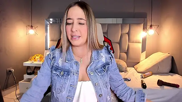 AliceSteel12 online show from 02/26/25, 02:25