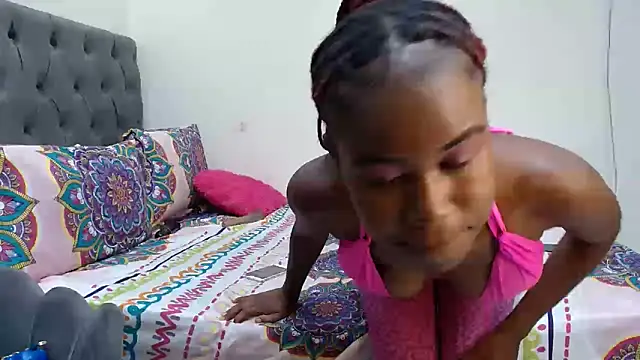 SEXY TOKYOxxx online show from 12/05/24, 07:17