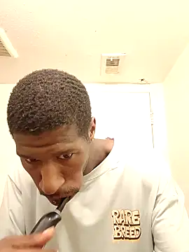 Snapshot of willywonka7793 chatting on 12/09/24, 07:06 willywonka7793 online show from 12/09/24, 07:06