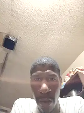 Snapshot of willywonka7793 chatting on 01/29/25, 07:11 willywonka7793 online show from 01/29/25, 07:11