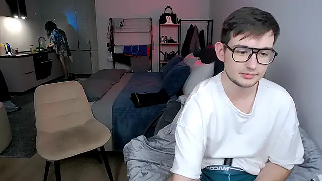 Snapshot of Tanya_M chatting on 04/18/26, 07:07 Tanya M online show from 04/18/26, 07:07