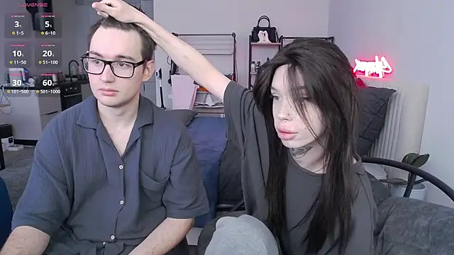 Snapshot of Tanya_M chatting on 04/21/26, 12:33 Tanya M online show from 04/21/26, 12:33