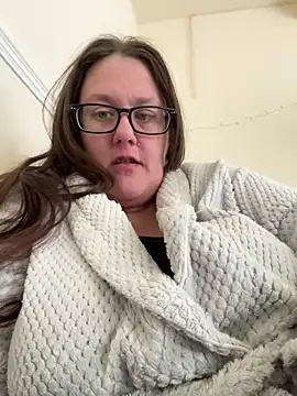 Snapshot of Foxy_Evie40XO chatting on 12/11/24, 11:08 Foxy Evie40XO online show from 12/11/24, 11:08