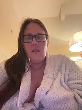 Snapshot of Foxy_Evie40XO chatting on 12/28/24, 09:08 Foxy Evie40XO online show from 12/28/24, 09:08