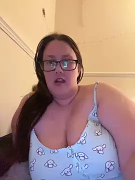 Snapshot of Foxy_Evie40XO chatting on 02/11/25, 10:50 Foxy Evie40XO online show from 02/11/25, 10:50