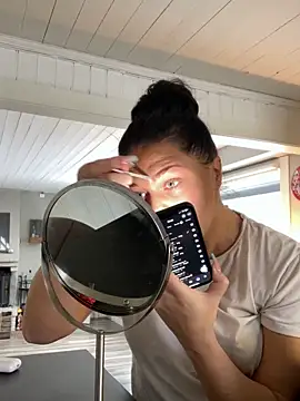 eemsii online show from 02/12/25, 09:31