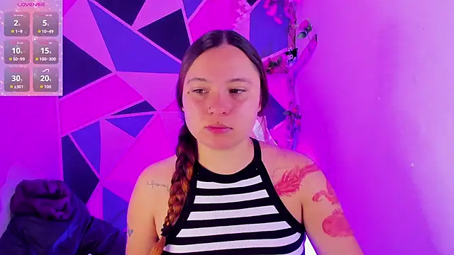 Snapshot of Carol_Pinter chatting on 03/17/26, 05:05 Carol Pinter online show from 03/17/26, 05:05