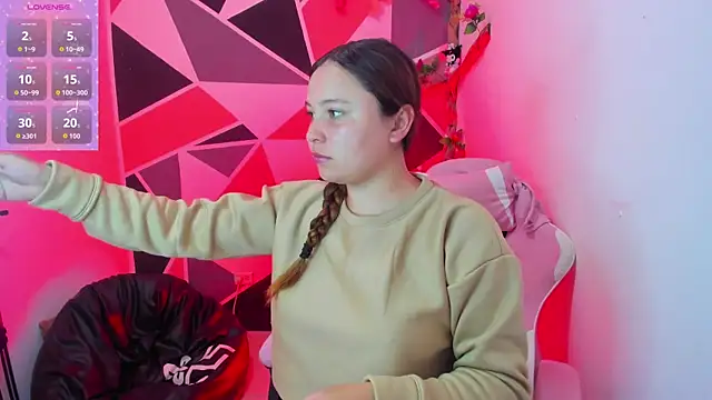 Snapshot of Carol_Pinter chatting on 03/23/26, 01:09 Carol Pinter online show from 03/23/26, 01:09