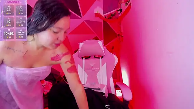 Snapshot of Carol_Pinter chatting on 03/31/26, 04:29 Carol Pinter online show from 03/31/26, 04:29