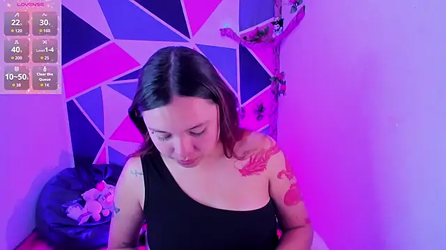 Snapshot of Carol_Pinter chatting on 04/05/26, 04:04 Carol Pinter online show from 04/05/26, 04:04