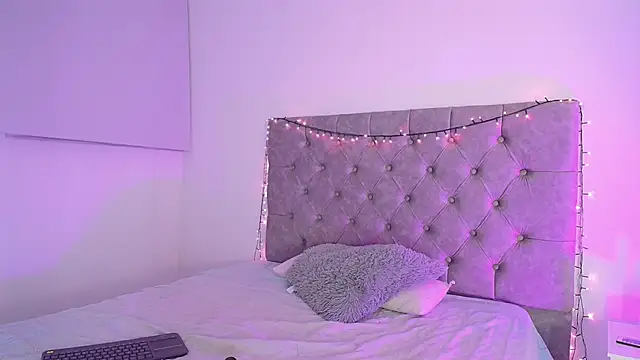  kimtorres   online show from 01/19/25, 01:43