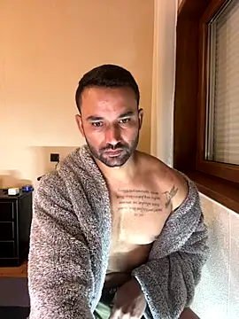 Snapshot of ali_babachapter2 chatting on 12/08/24, 04:50 ali babachapter2 online show from 12/08/24, 04:50