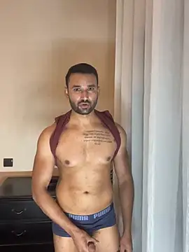 Snapshot of ali_babachapter2 chatting on 12/14/24, 07:36 ali babachapter2 online show from 12/14/24, 07:36