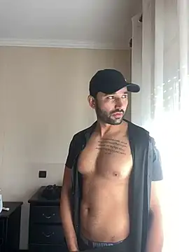 Snapshot of ali_babachapter2 chatting on 12/27/24, 11:17 ali babachapter2 online show from 12/27/24, 11:17