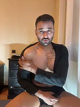 Snapshot of ali_babachapter2 chatting on 01/06/25, 09:22 ali babachapter2 online show from 01/06/25, 09:22