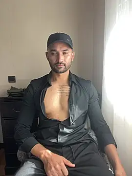 Snapshot of ali_babachapter2 chatting on 01/12/25, 01:05 ali babachapter2 online show from 01/12/25, 01:05