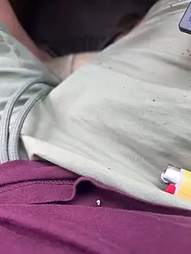 Snapshot of themasteer69 chatting on 09/11/25, 06:41 themasteer69 online show from 09/11/25, 06:41